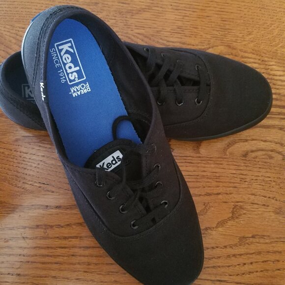 KEDS CHAMPION CANVAS SNEAKERSBLACK/BLACK| SIZE 9 XW (EXTRA WIDE) - Picture 3 of 8